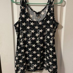 Rue 21 black and white star tank top